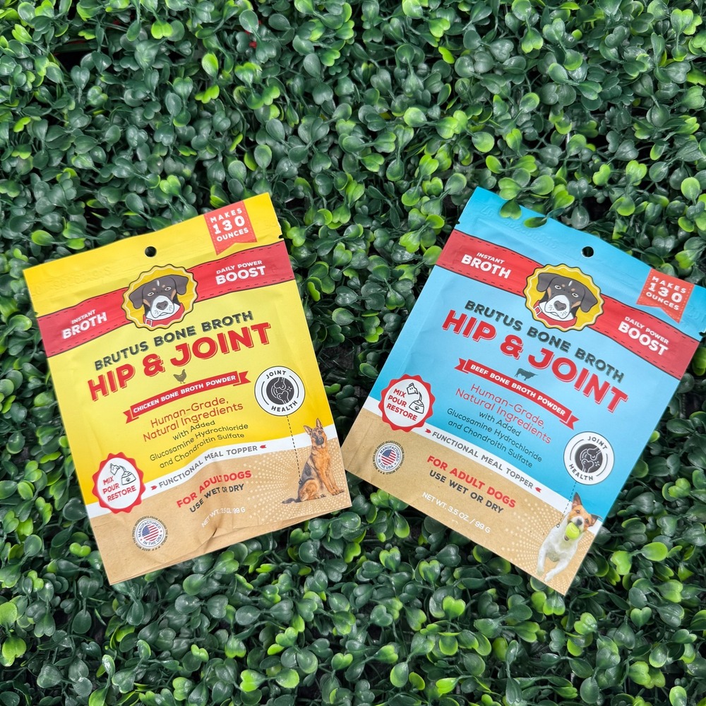 Brutus Bone Broth Hip & Joint Dog Meal Topper 2 Pack Chicken & Beef Powder 3.5oz